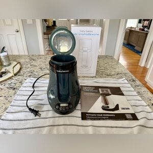 Great Condition! babybrezza Smart Bottle Warmer With Bluetooth, Black!